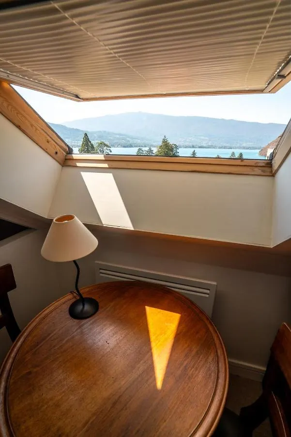 Apartment Cabana & Au Coeur Du Village Talloires